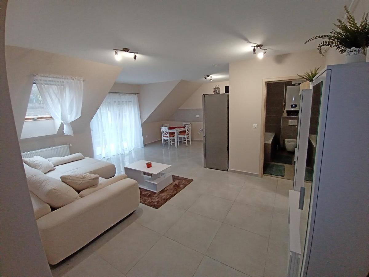 Balance Apartman Eger Ngoại thất bức ảnh